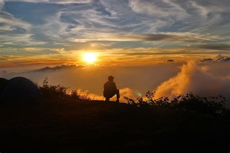 Cerita Pendakian Dasyatnya Sunset Sunrise Gunung Cikurai Kaskus