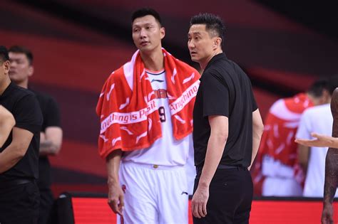 Yi Jianlian Du Feng On Chinese Mens Basketball Teams Mission Cgtn