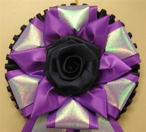 Pp4cp With Rose Button And Iridescent Accent Wreath Crafts Diy Wreath