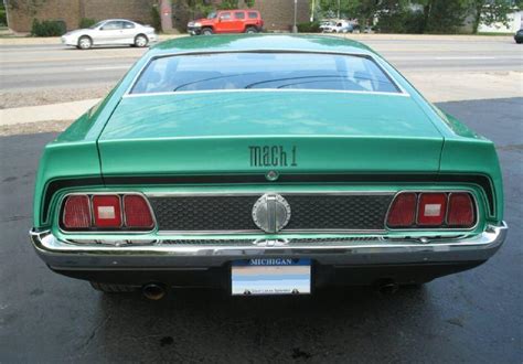 Grabber Green 1971 Mach 1 Ford Mustang Fastback