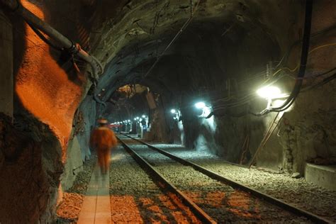 Worlds Largest Underground Mine A Look Inside Iseekplant