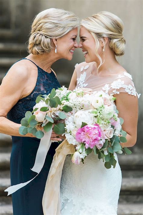 15 Marvelous Summer Mother Of The Brides Style Ideas Mother Daughter Wedding Photos Mother