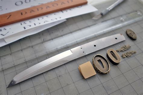 Download pdf knife templates to print and make knife patterns. DIY: Tanto | RainyDayMagazine