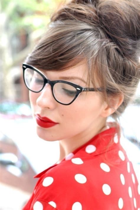 Eyelash Curler 21 Makeup Tricks For Eyeglass Wearing Girls