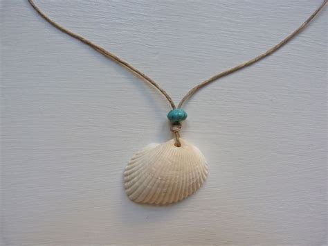 34 Cool Ways To Make Shell Necklaces Guide Patterns