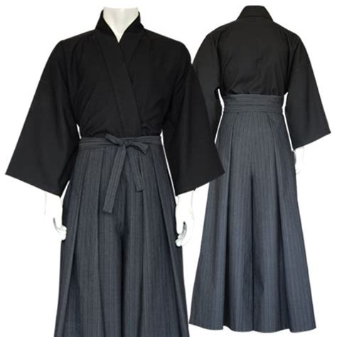 kendo gi hakama set schwarz blaugrau 500×500 japanese outfits japanese costume