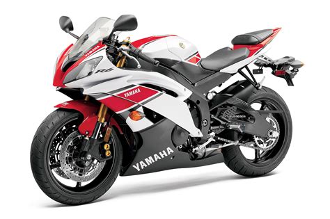 Yamaha r6 is a middleweight racer with design lines matching those seen on the r1. YAMAHA YZF-R6 specs - 2011, 2012 - autoevolution