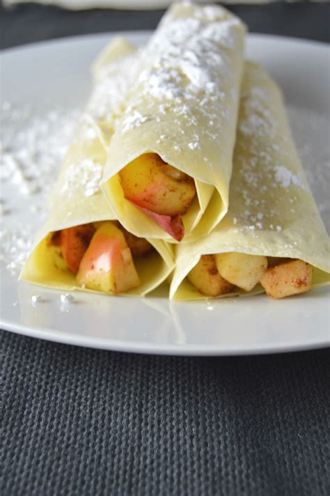Eatsmarter has over 80,000 healthy & delicious recipes online. Apple Cinnamon Crepes | A Taste of Madness