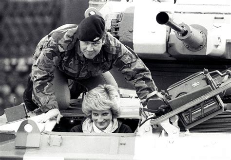 The Life Of Diana Princess Of Wales In 100 Photographs