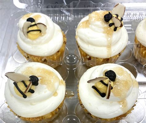 Honey Bee Cupcakes