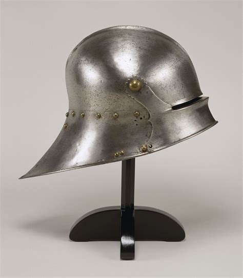 Components Of Medieval Armour Wikipedia Medieval Armor Helmet