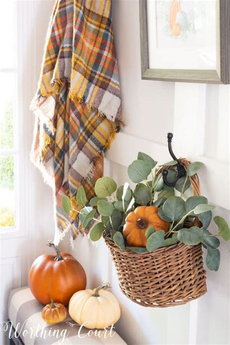 How To Decorate For Fall With Vignettes Worthing Court