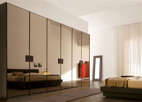 Modern bedroom ideas, from the furniture to refresh your room to the decorations that will make all the difference to your interiors. 35 Modern Wardrobe Furniture Designs | Wardrobe design ...