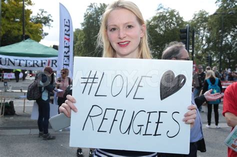 Ο πολιτισμός των Αρίων Refugees Welcome και καλώς τους δεχθήκατε