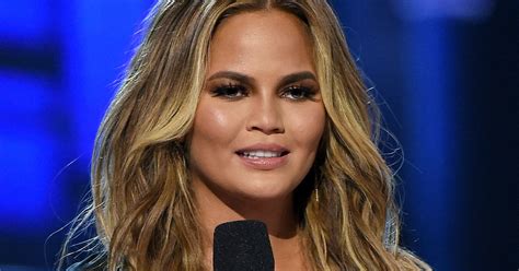 Chrissy Teigen Can Be A Body Positive Role Model As Long As Were Willing To Critically Examine How