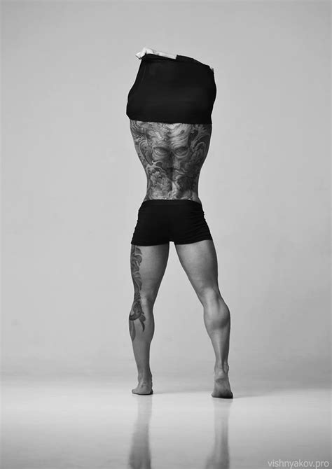 andrey jever by andrei vishnyakov big legs tatoo art raining men hot hunks great tattoos