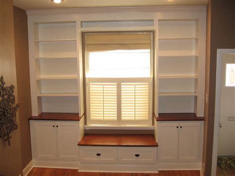 Built Ins With Window Seat