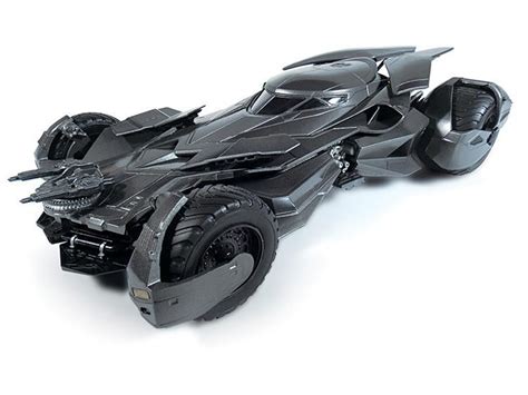 Batman Vs Superman Dawn Of Justice 125 Scale Batmobile Model Kit