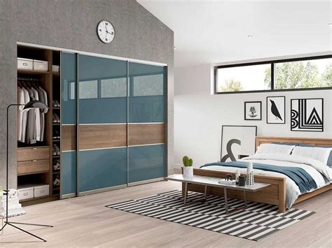 Amazing sliding door wardrobe design ideas 01. 43 Practical Sliding Door Wardrobe Design Ideas For ...