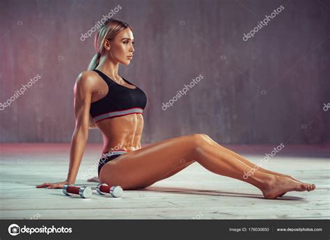 Sexy Fitness Woman Stock Photo By Chaoss