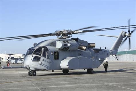 la marina de los estados unidos aumenta la producción del helicóptero sikorsky ch 53k méxico