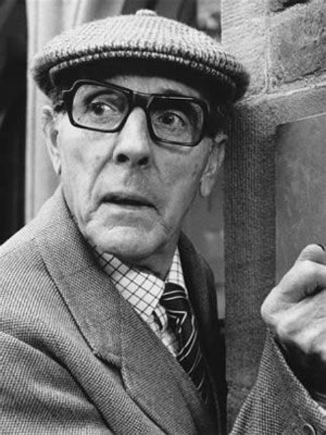 Eric Sykes Menstie Mens Tie Ray Bans Comedy Actors British