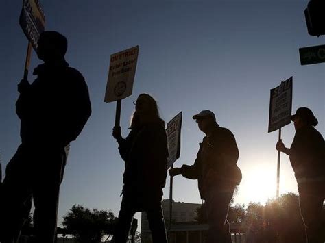 Bart Strike Disrupts Bay Areas 400k Commuters