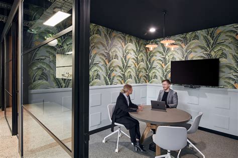 a tour of creativecubes co s new melbourne coworking space officelovin