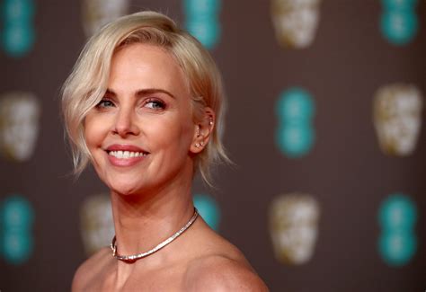 Charlize Therons Baftas 2020 Hair Is A Masterclass In How To Grow Out