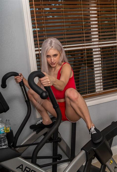 Skylar Vox Thefappening Nude Big Boobs In The Gym 49 Photos The