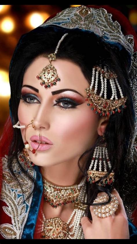 step by step arabic party wear and bridal eye and complete face makeup tutorial with pictures 18