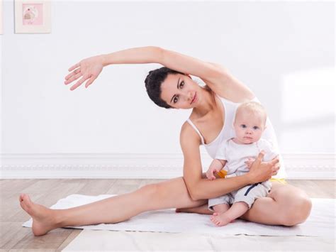 Faire Du Yoga Avec Bébé Bon Plan De Maman