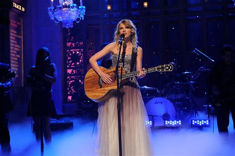 Saturday Night Live Taylor Swift Photo 133996
