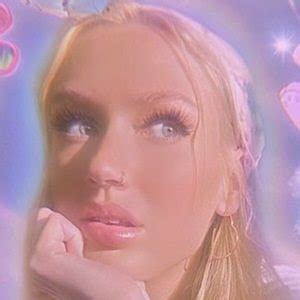 Peaches is 19 years old. Peachprc - Bio, Facts, Family | Famous Birthdays