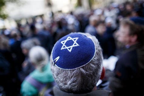 Austrian State Wants To Force Meat Consuming Jews And Muslims To Register Drawing Nazi