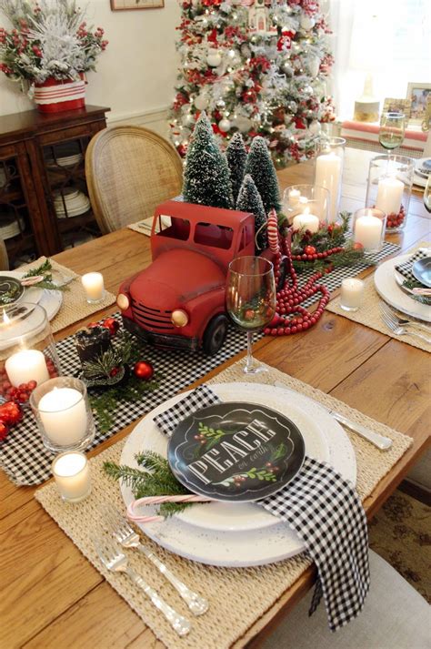 the best christmas table decorations to keep your spirits bright christmas tablescapes