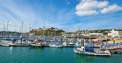 Since the 19th century, it has been a fashionable seaside resort in the english riviera. TORQUAY - VACANZE STUDIO EF 13 ANNI + | Torquay, United ...