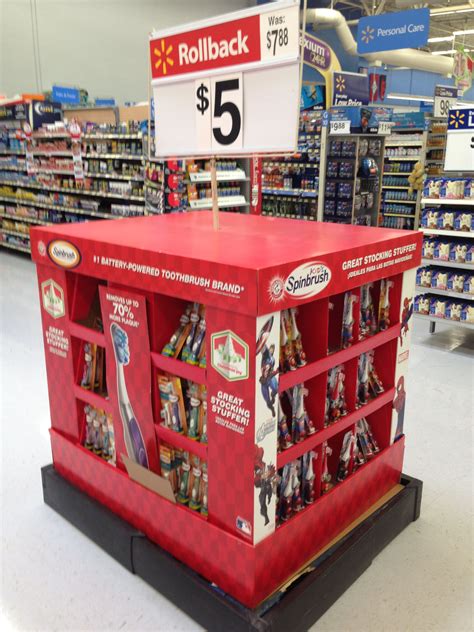 Walmart Seasonal Pallet Display December 2014 Idealation Wmtpallets