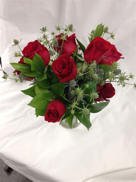 Pretty Red Rose Arrangement Made By Countryside Florist Red Rose