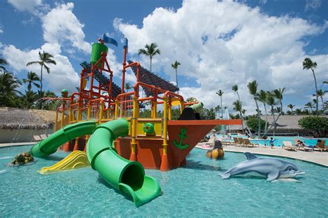 all inclusive resorts with water parks