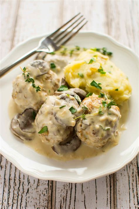 Mix milk, bread crumbs, 2 tablespoons plus 1 teaspoon cream, egg, garlic, salt, black pepper, white pepper, and allspice together in a large bowl. Comforting Chicken Meatballs with Gravy ...