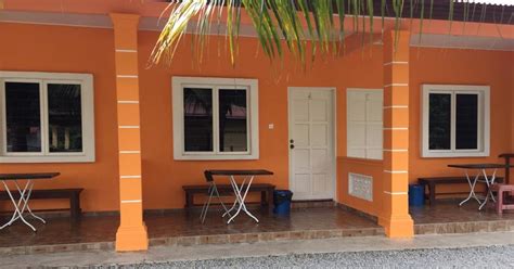 J&t express hotline and email (general line) phone : Hana Homestay Kuala Sungai Baru Melaka: HANA CHALET