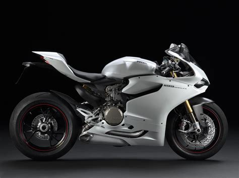 ducati 1199 panigale s 2012 2013 specs performance and photos autoevolution