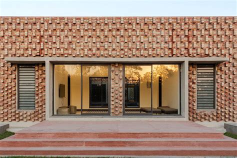 Rlda Designs Brick House In New Delhi With Perforations And Projections