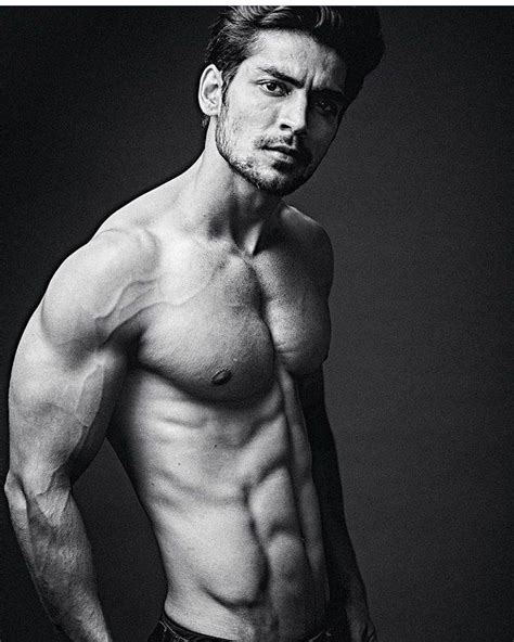 shirtless bollywood men mumbai s hottest male model poses nude