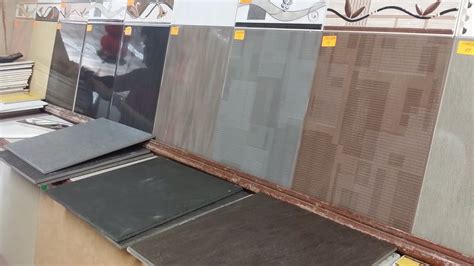 Di beberapa marketplace tanah air, karpet lantai untuk ruang tamu dijual pada kisaran harga 200 ribu hingga 700 ribuan. Warna Mozek Ruang Tamu | Desainrumahid.com