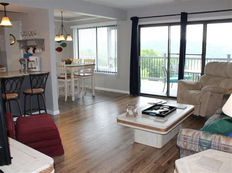 Shepherd of the hills outdoor theater and henning conservation area are also within 6 mi (10 km). Treehouse Condo Rentals (Branson, MO) - Resort Reviews ...