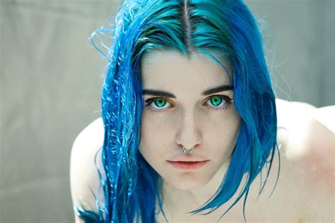 Wallpaper Face Colorful Women Model Dyed Hair Nose Rings Blue