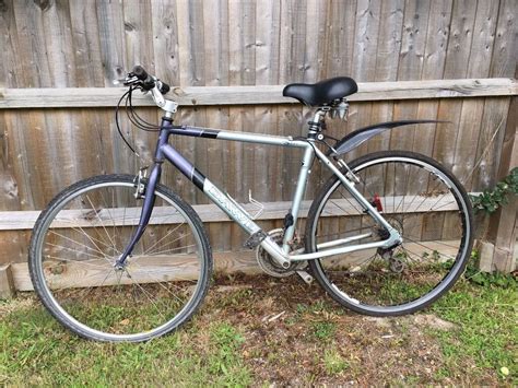 Dawes Discovery 301 Lightweight Hybrid Bike In Brockenhurst