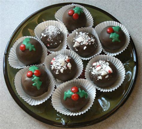 Bring these handsome fellas to the party, and rudolph won't be the only one who christmas tree cake pops. Mrs.4444 Cooks: Christmas Cake Pops